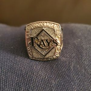 Official Ray's diamond shattered AL champion ring